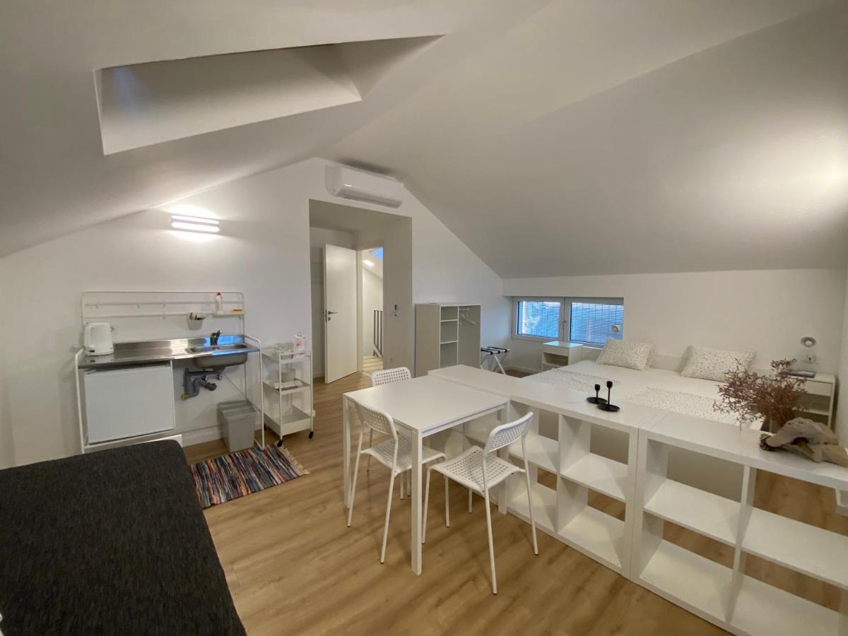 Апартаменты Sobe “Zavjetrina” Муртер Экстерьер фото